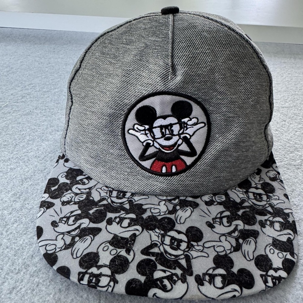 Disney Parks Hat Cap Snap Back Gray Mickey Mouse Glasses Graphic One Size